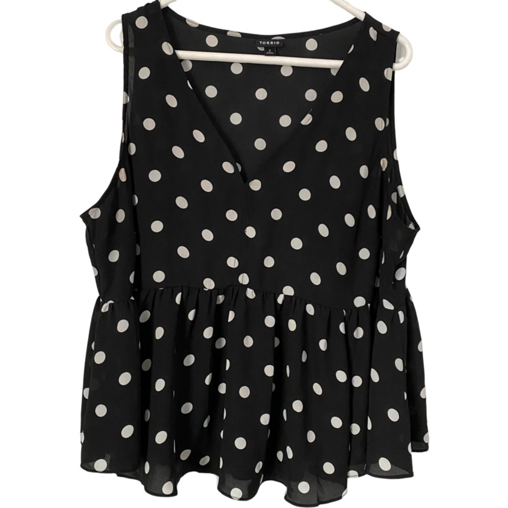Torrid Black and White Polka Dot Sleeveless Size 2